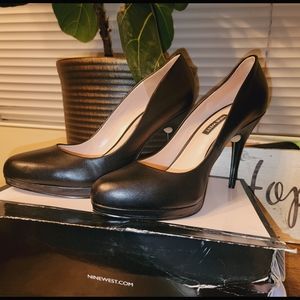Nine west heels size 10